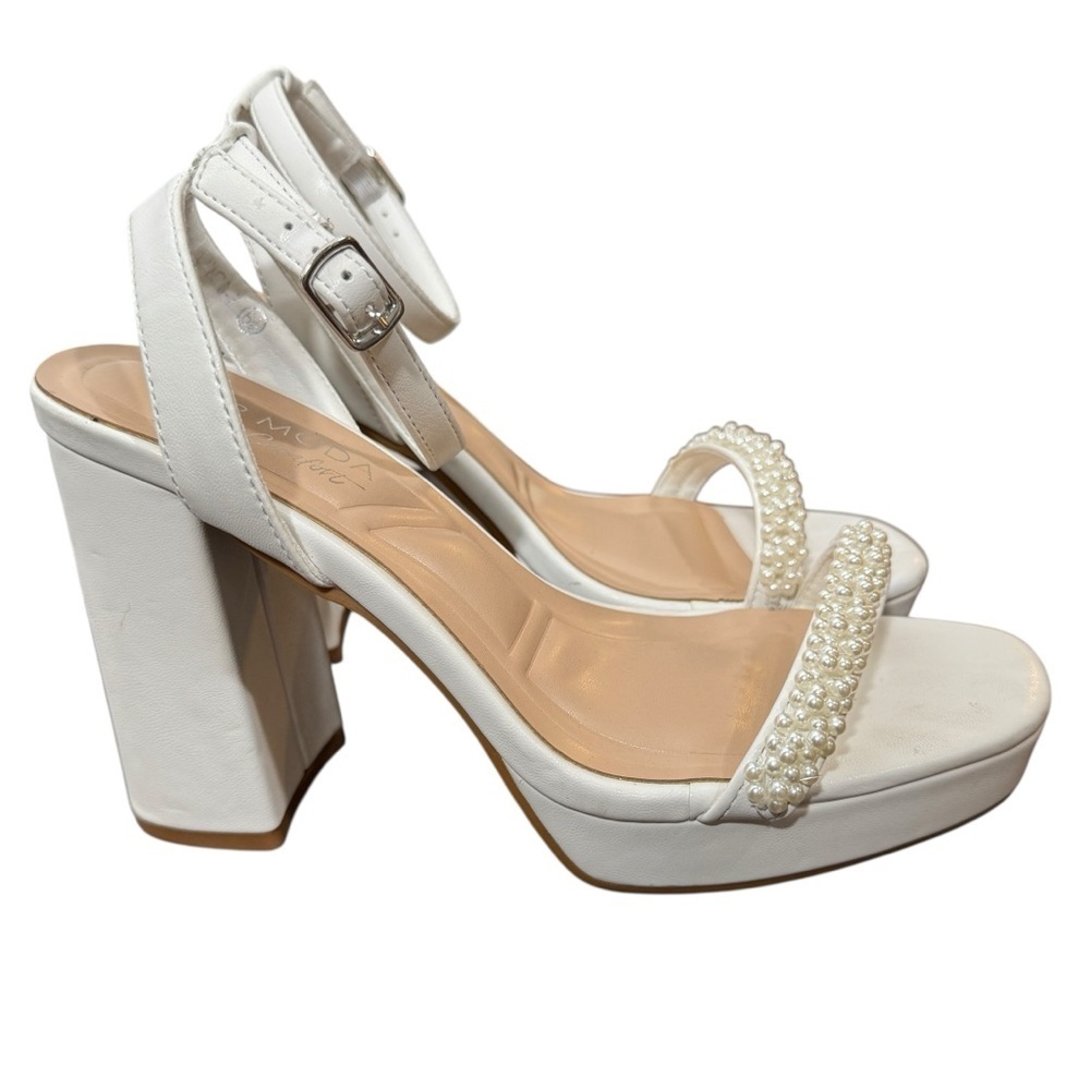 TOP MODA White Pearl Embellished Block Heels, Size 6.5
